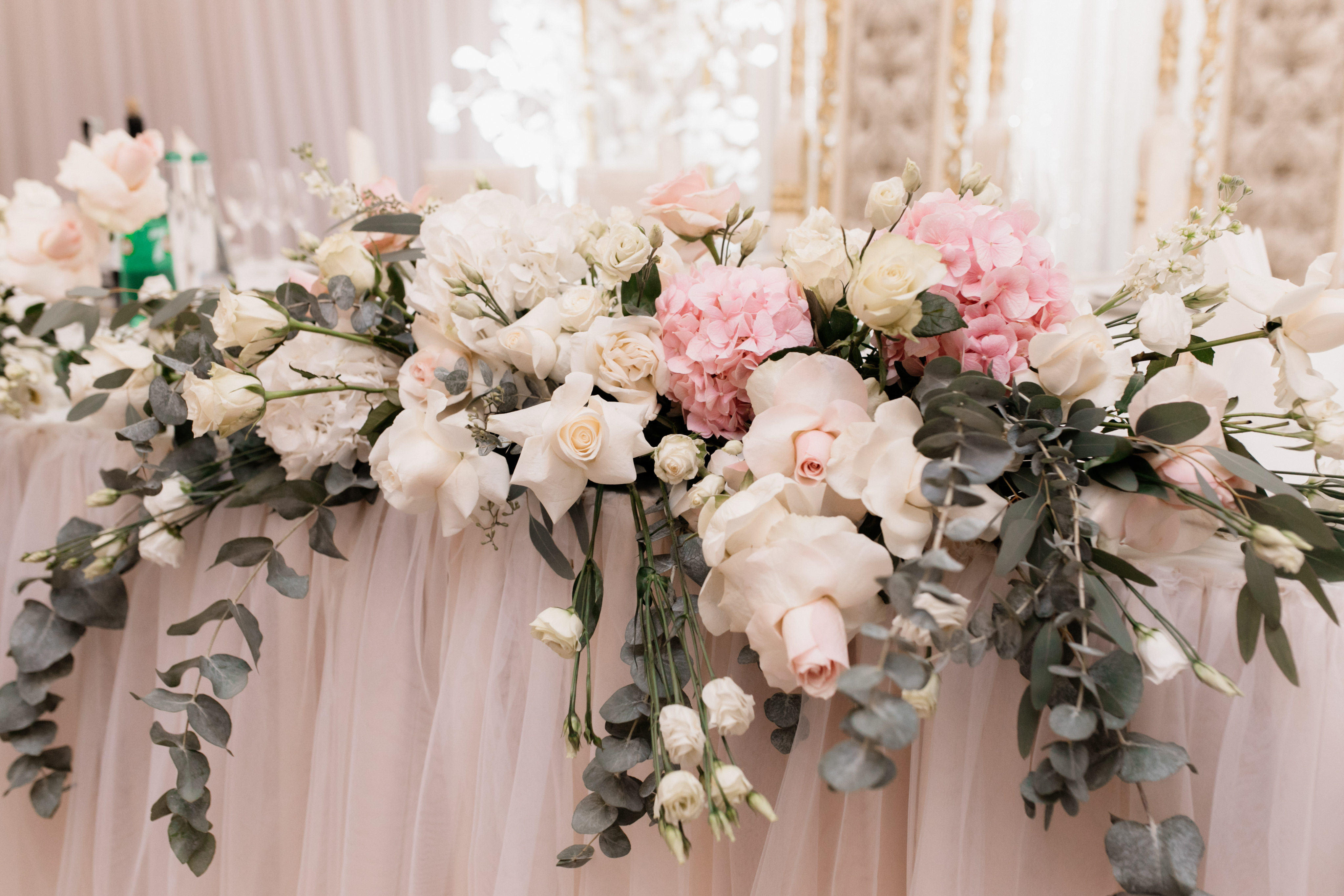 Beautiful wedding decor with white flowers